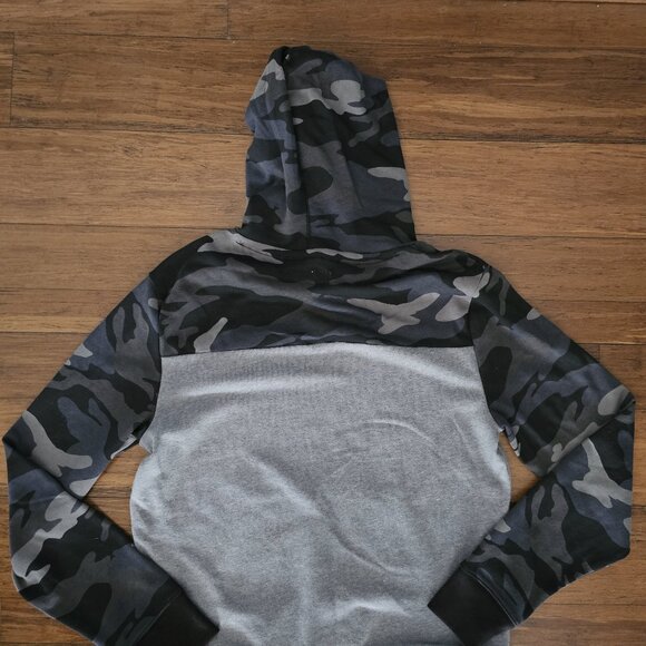 AEROPOSTALE camouflage HOODED SWEATSHIRT gray - Picture 6 of 7